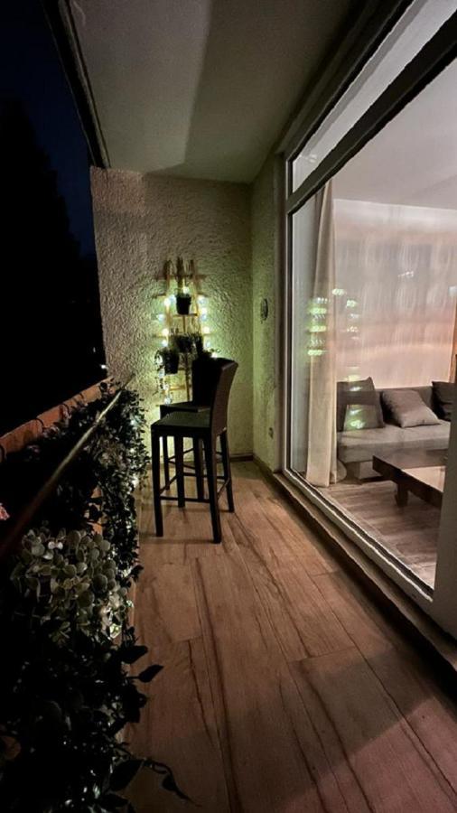 Designer Central Apartment With Terrace & Free Parking Berlin Bagian luar foto